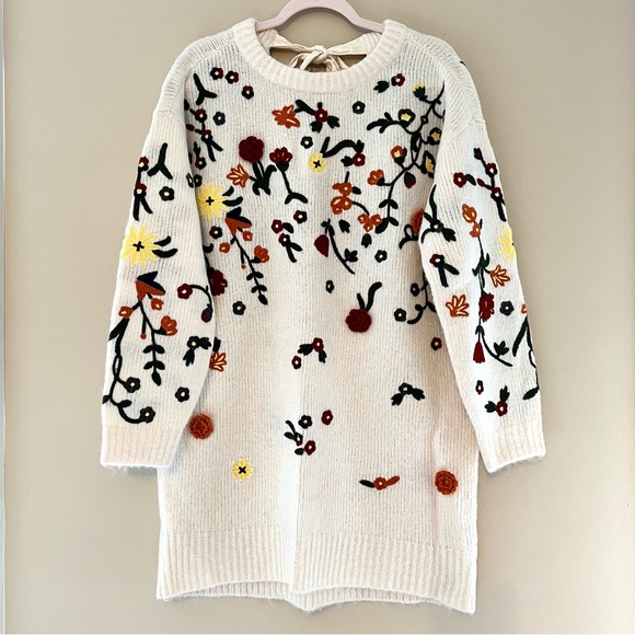 NWT Anthropologie Floral Appliqued Sweater Tunic Dress - Picture 13 of 16